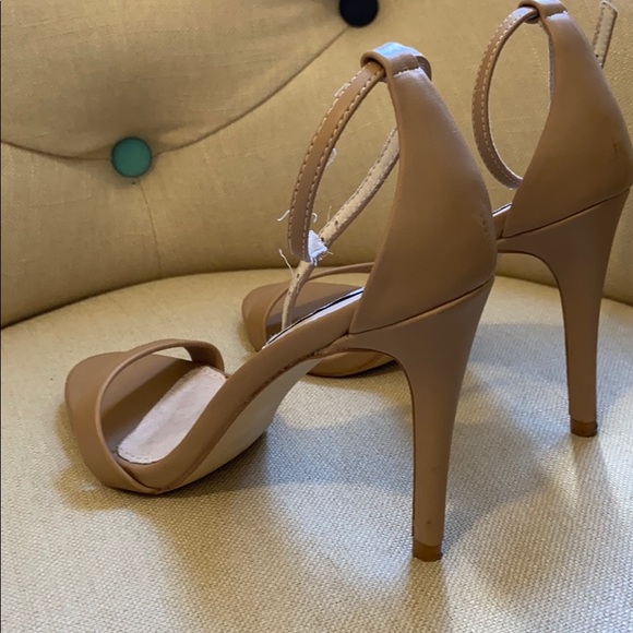 Steve Madden Sandals - Picture 2 of 3